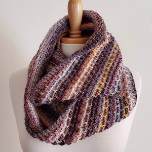Infinity Scarf Knitting Pattern, Easy Knit Cowl Pattern, Winter Knitted Snood, Fall Neck Warmer PDF for Women Men