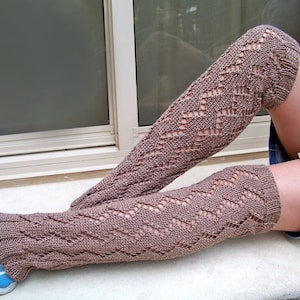 Lace Leg Warmers Knitting Pattern, Knit Legwarmers Easy Tutorial, Womens Summer Fashion, Worsted Gifts for Knitters