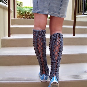 Knit Leg Warmers Pattern, Easy Knitting Pattern, Fishnet Lace Summer Legwarmers, Retro Boho Hippie Clothes for Women and GIrls