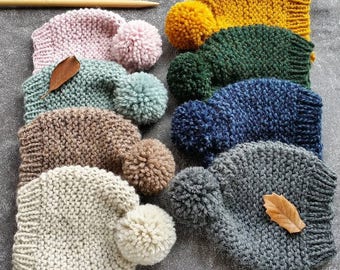 Knit Baby Hat, Newborn Pom Pom Beanie for Boys Girls, Pink Gray Blue Baby Shower Gift, 0-3 Month Twins Photo Prop