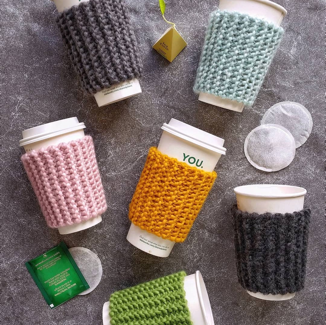 Easy Knitting Pattern, Knit Coffee Cozy Pattern, Knit Coffee Sleeve