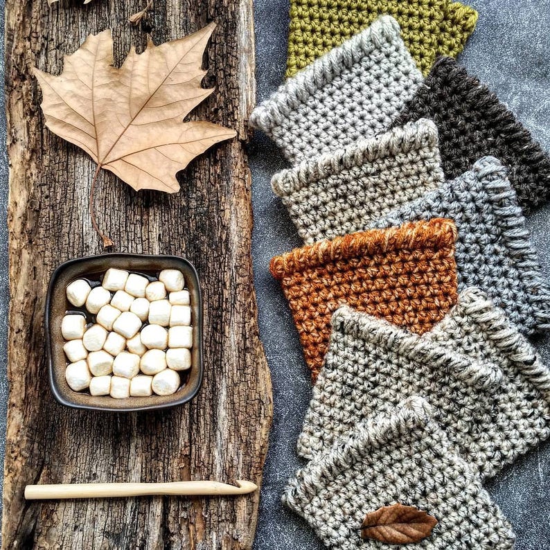 Crochet coffee cozy sleeve pattern.