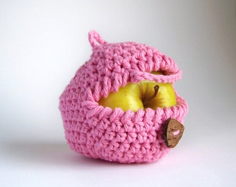 Pink Crochet Apple Cozy, Cotton Snack Bag, Cottagecore Bridesmaid Gifts for Her Girlfriend Mom Sister in Law, Sweet 16 Party Favor