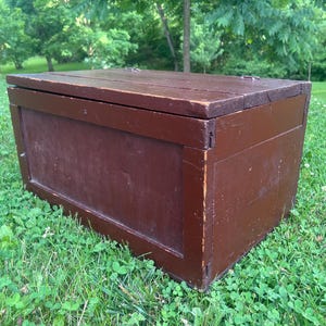 Vintage Rustic Wood Chest, Red Painted Wood Box with Lift Lid, Small Wooden Trunk, Primitive