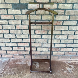 Vintage Valet Stand, Clothing Valet, Men&#39;s Dressing Stand, Wardrobe Organizer, Butler, Coat Stand, Bedroom Decor, Wood Men&#39;s Valet Stand