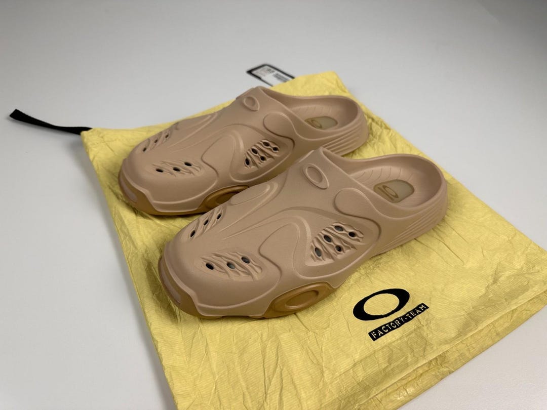 Oakley Factory Team X Brain Dead Paguro Slide Beige Humus Size US9