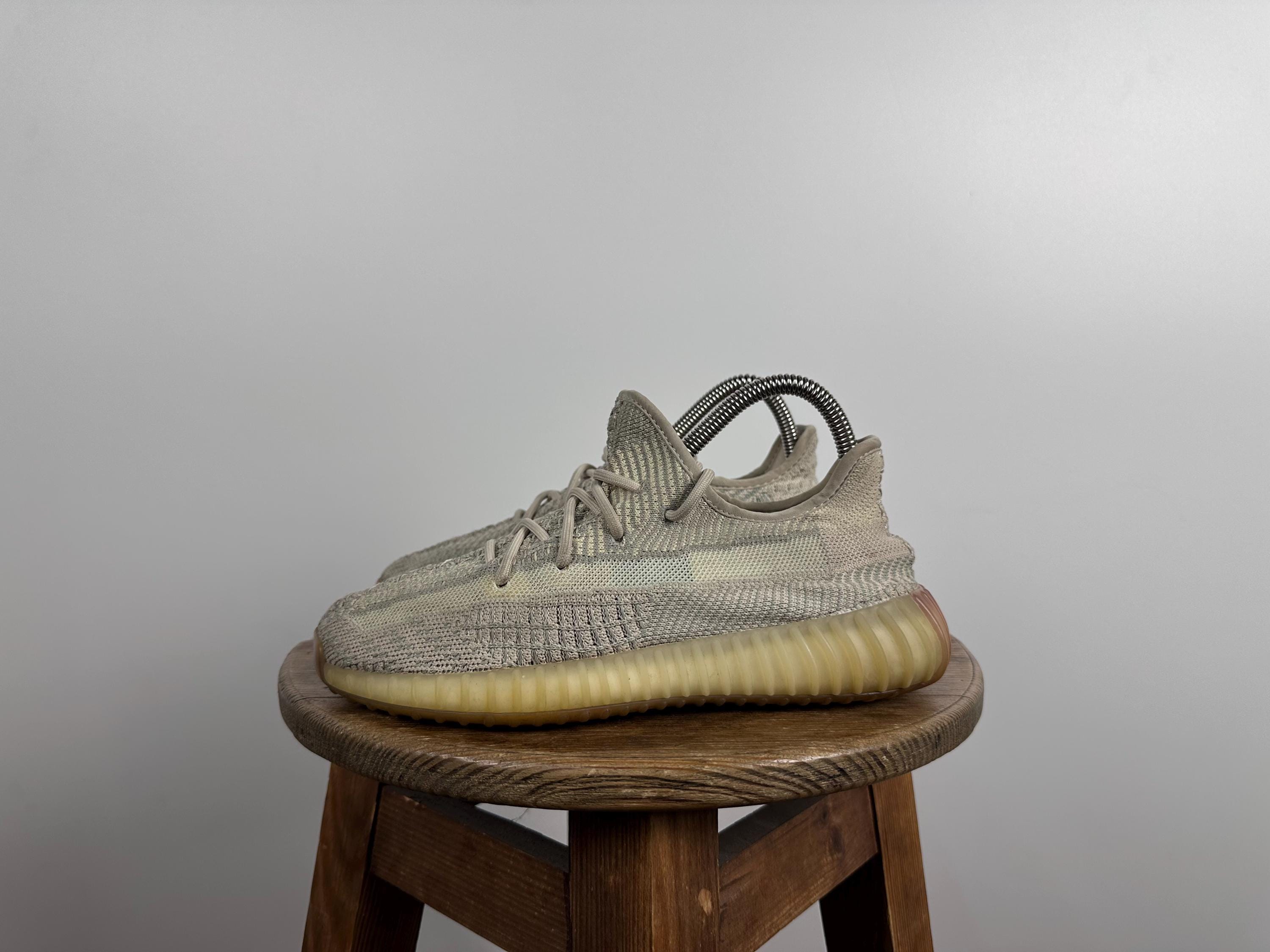 Adidas Yeezy 350 V1 Yeezy Oxford Tan Atc Yeezy Italia - Main Image