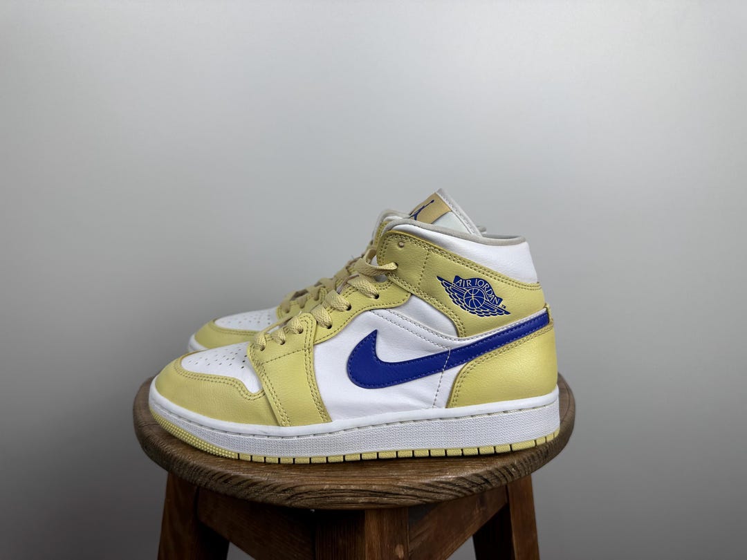 lemon wash nike