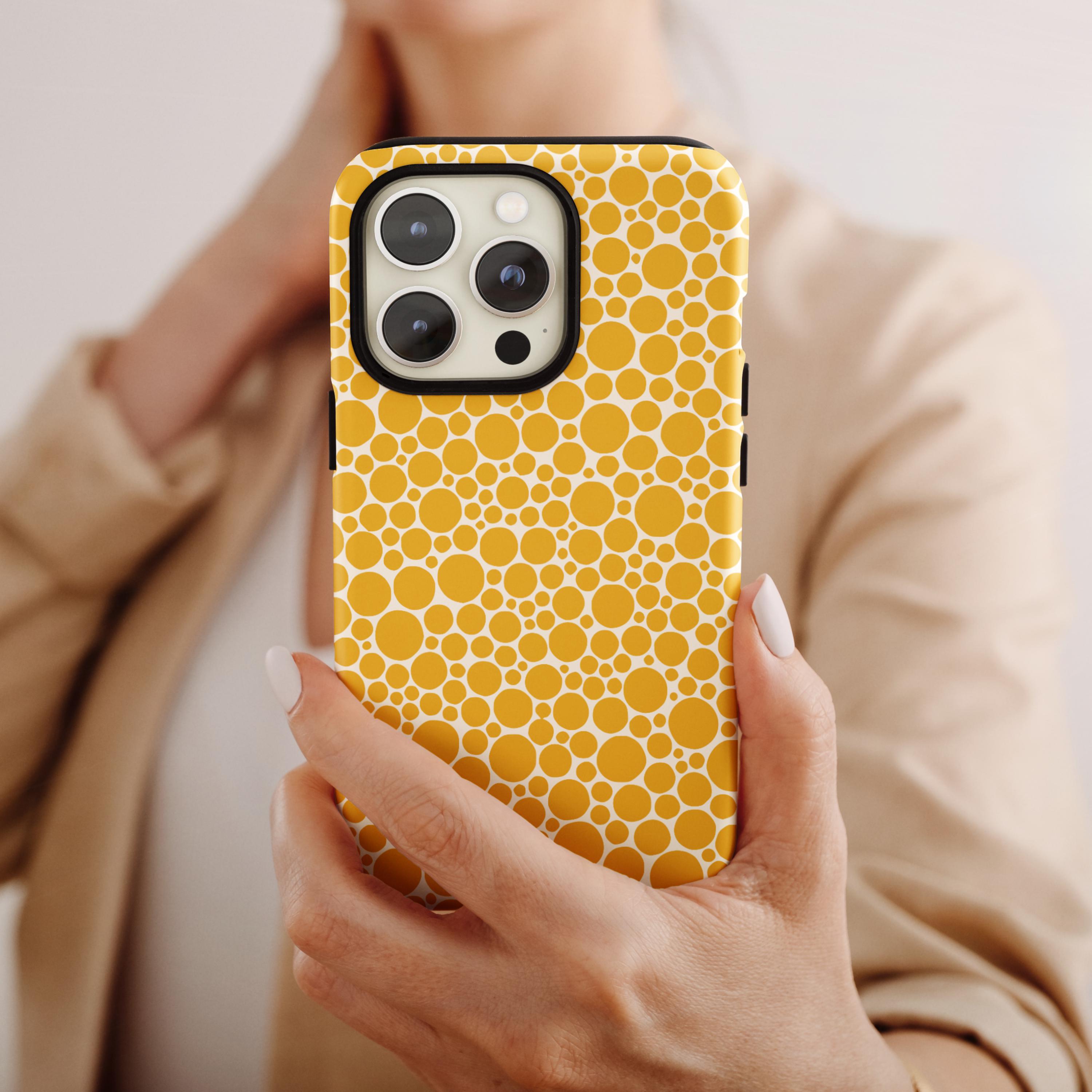 【超美品】YAYOI KUSAMA ドット柄ケース CASETiFY | With the famous polka dot pattern, the 'Yayoi Kusama