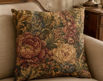 Pillows & Pillow Covers
