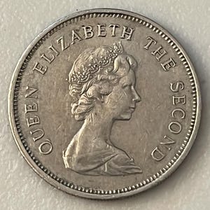 未使用級　1977年　ソロモン諸島ドル　エリザベス女王肖像　外国コイン　イギリス エリザベス2世1ドル硬貨|ソロモン諸島|コレクターズショップ