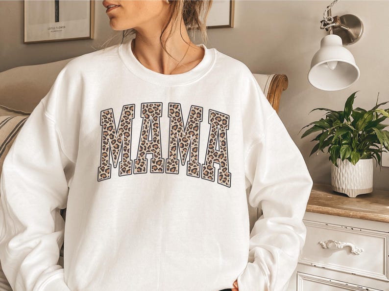 Leopard Mama Sweatshirt, Cute Mom Shirt, Retro Mama Shirt, Varsity Mama Crewneck, Gift for Mom, Vintage Mom Hoodie, Mother's Day Shirt