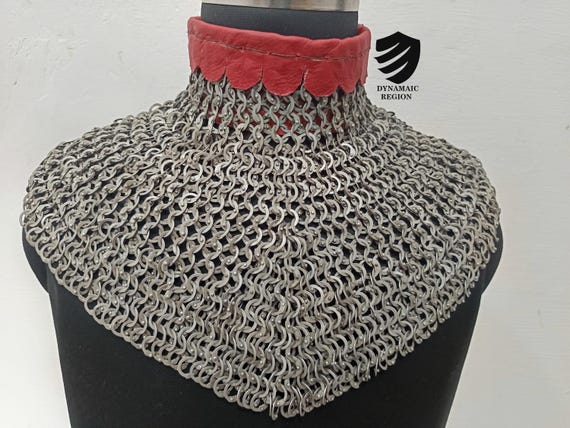 Medieval Chainmail Collar: 9mm Riveted Aventail with Red Leather