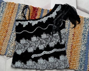 vintage Année 2000 - Top asymétrique en dentelle noire asymétrique avec rubans