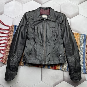 Vintage Cropped Leather Jacket Women’s Size S