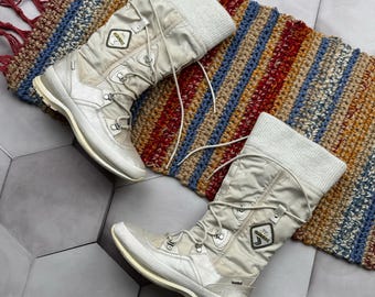 Vintage Boots Women’s Size US 10/40
