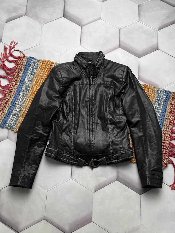 Vintage Y2K Black Leather Jacket Zip Up Biker Style Fitted Jacket