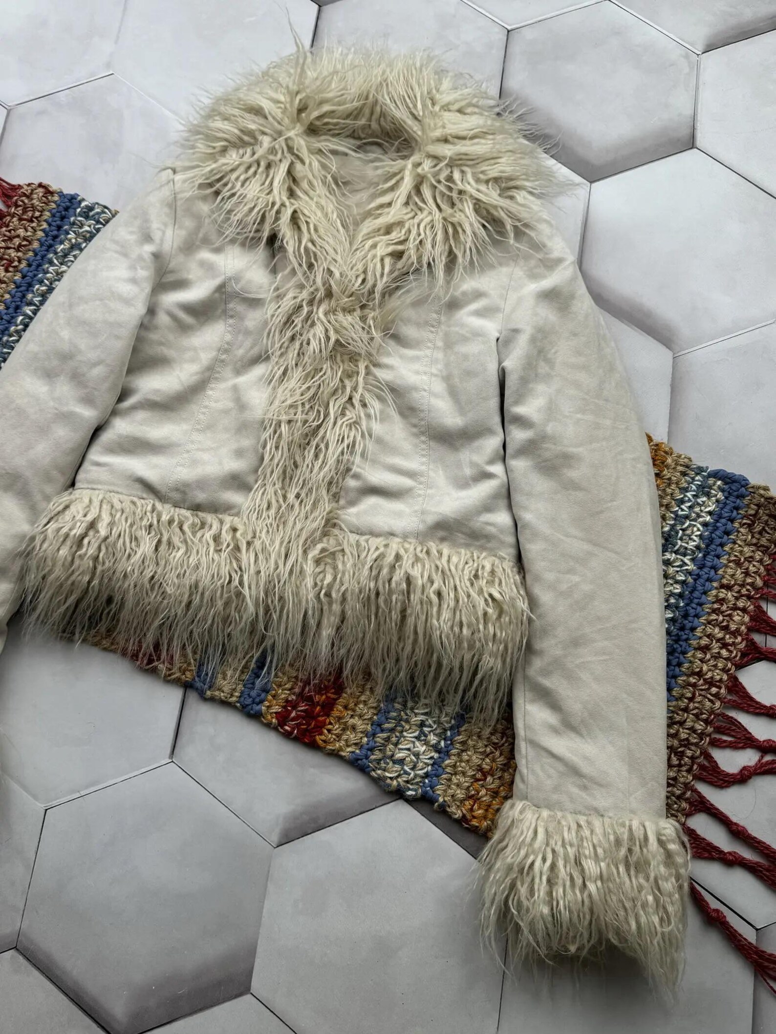 Cropped Faux Fur Jacket With Voluminous Sleeves