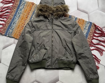 Vintage Women's Jacket Faux Fur Hood Zip Up Winter Coat Y2K Casual Outerwear