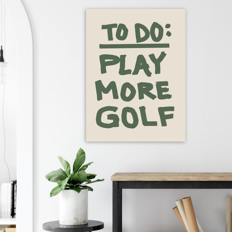 Póster clásico en papel mate, Juega más al golf, Techo con temática de golf, Arte mural de golf, Póster de golf imagen 1