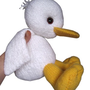 White Little Duckling PDF Email Knit PATTERN image 2
