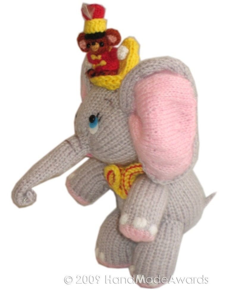 sweet Elephant with little friend pdf Email knit PATTERN image 2