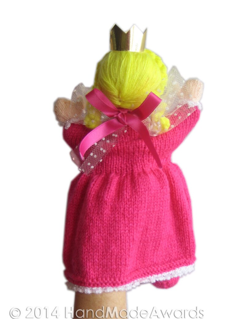 Sofia QUEEN PUPPET Pdf Email Knit PATTERN image 5