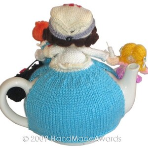 Sweet NURSE with CHILDREN Tea Cosy Email Crochet PATTERN image 5