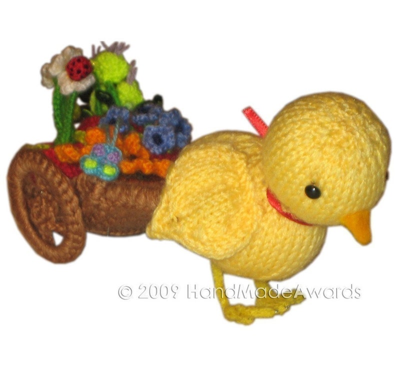 Lovely CHICK with Small Car PDF Email Knit PATTERN image 1