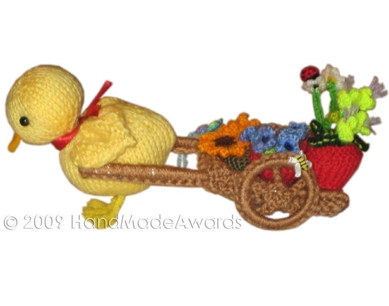 Lovely CHICK with Small Car PDF Email Knit PATTERN image 2