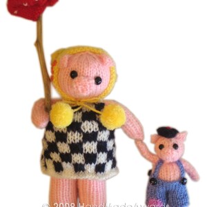 Mummy Pig with her Child Pocket Friend PDF Email KNIT PATTERN image 3