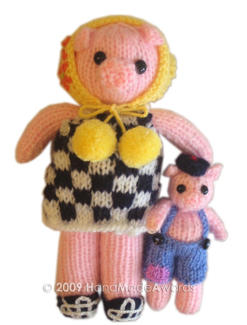 Mummy Pig with her Child Pocket Friend PDF Email KNIT PATTERN image 2