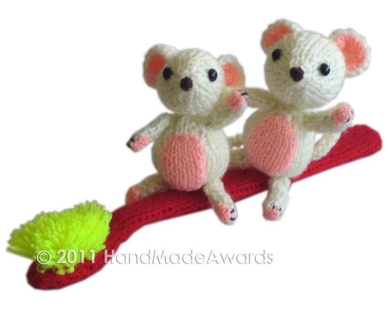 My Toothbrush and the Three Little Mice PDF Email Knit PATTERN image 5