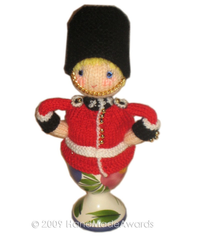 Adorable ROYAL GUARD from Buckingham Palace Egg Cosy Pdf Email Knit PATTERN image 4