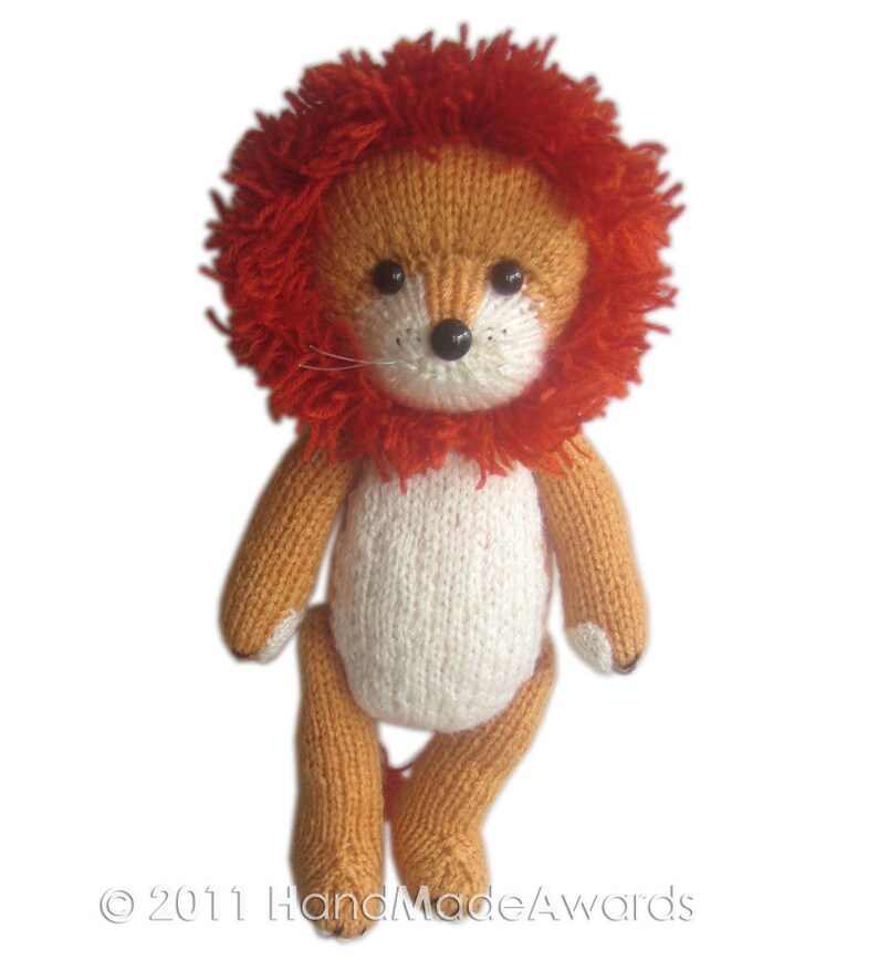 Rupert the LION PDF Email Knit PATTERN image 1