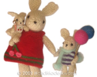 Amazing Baby BUNNY With His Carriage And His Brother With Balloons PDF Email Knit PATTERN