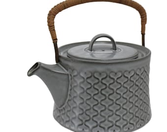 Bing & Grondahl, Denmark, Jens Harald Quistgaard IHQ: Cordial, Tea Pot, Danish Design, Mid-century