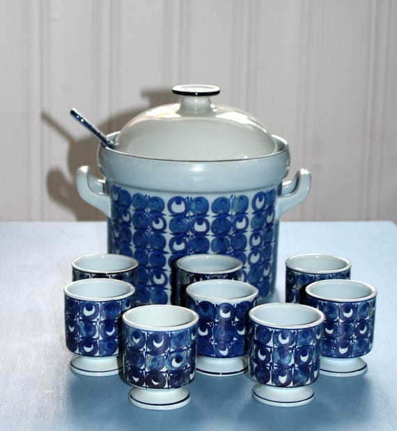 Royal Copenhagen, Tenera, XL Bowle mit Deckel, Löffel und 8 Bechern, Grethe Helland Hansen, dänisches Design, Mid-Century,