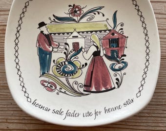 Stolt Margit, Wall plate, Stavangerflint Norway, Annie Loftus, Handpainted, Mid-Century