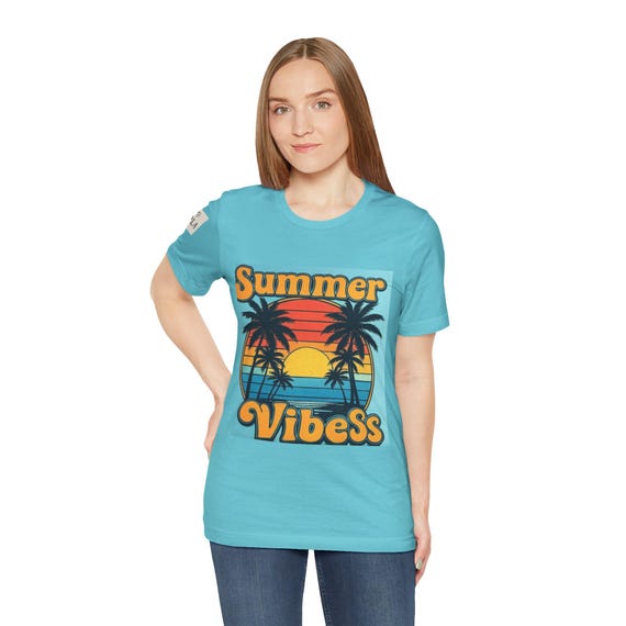 Summer Vibes Beach Tee, 2025 Trend Vacation T-shirt, Comfort Colors Unisex Coastal Graphic Beach Trip Shirt/ Family&Girls Trip Gift