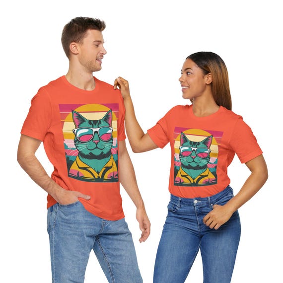 Graphic Tee Shirt/Animal Lover t-shirt/ Beach Vacation Tee, Unisex Summer Shirt, Fun Retro Graphic Tee