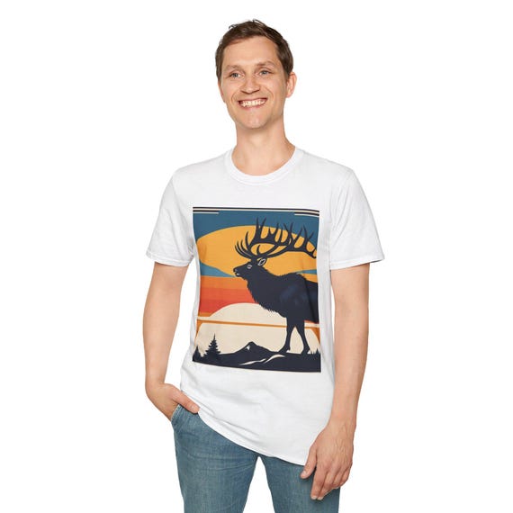 Unisex T-Shirt Mountain Sunset Elk Graphic Tee for Nature Lovers Hiking Camping Casual Wear Gift