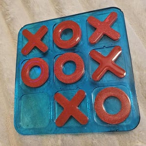 Mini Resin Tic-Tac-Toe Board