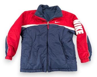 Giacca vintage Nike da ragazzo, taglia MEDIA 10-12, blu e rossa, reversibile, imbottita, in pile, stile Y2K