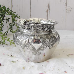 Viktoriansk Britannia silverpläterad krukväxt av Lee & Wigfull