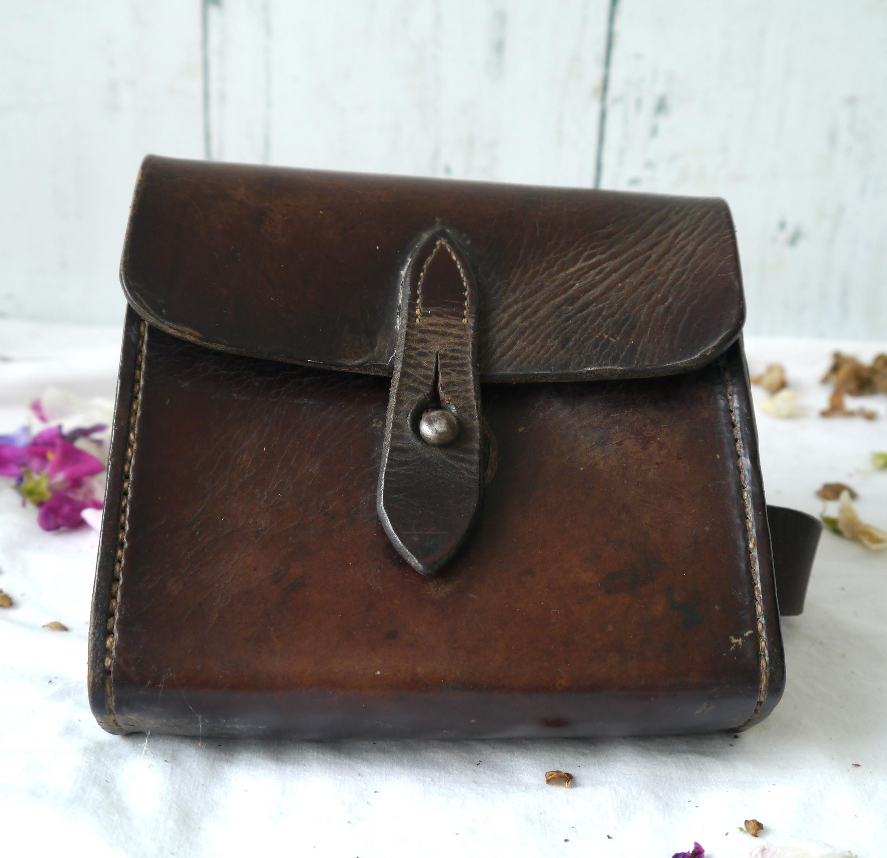 Rose Hunting Tartan Saddle Handbags