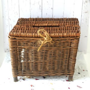 Small Vintage Wicker Fishing Basket