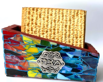 Matzah tray, Passover Matzah Tray, Passover Matzah Plate, Matzah Plate, Passover Rainbow colors, Pesach Mosaic Art, Mosaic Art, Passover Art