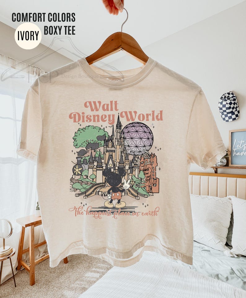 Comfort Colors® Retro Disney World Boxy T-shirt, Happiest Place Disney Crop Top, Vintage Mickey Crop Top, Retro Aquarel Disney T-shirt, Disneyskjorta bild 1