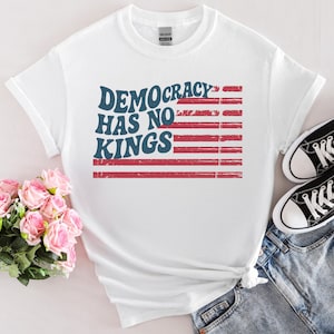 Democracy Has No Kings T-Shirt: Anti Trump, Upside Down Flag - Liberal Tee